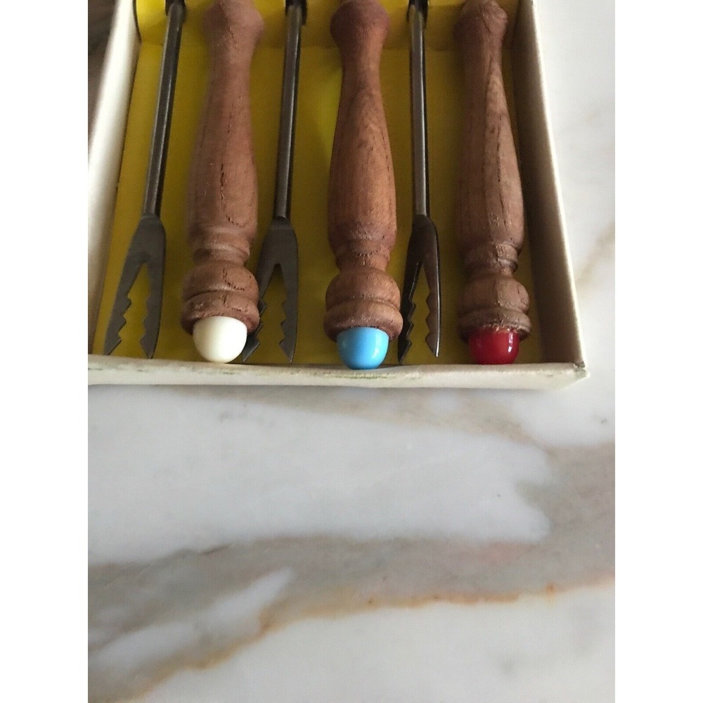 Vintage 1960's Fondue Fork 6 Piece Stainless Wood Handles Colored Tips - Picture 5 of 6